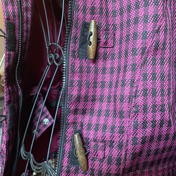 ROXY Pink pattern Snow Jacket with Fur Hood Lining Size Medium - Picture 5 of 9